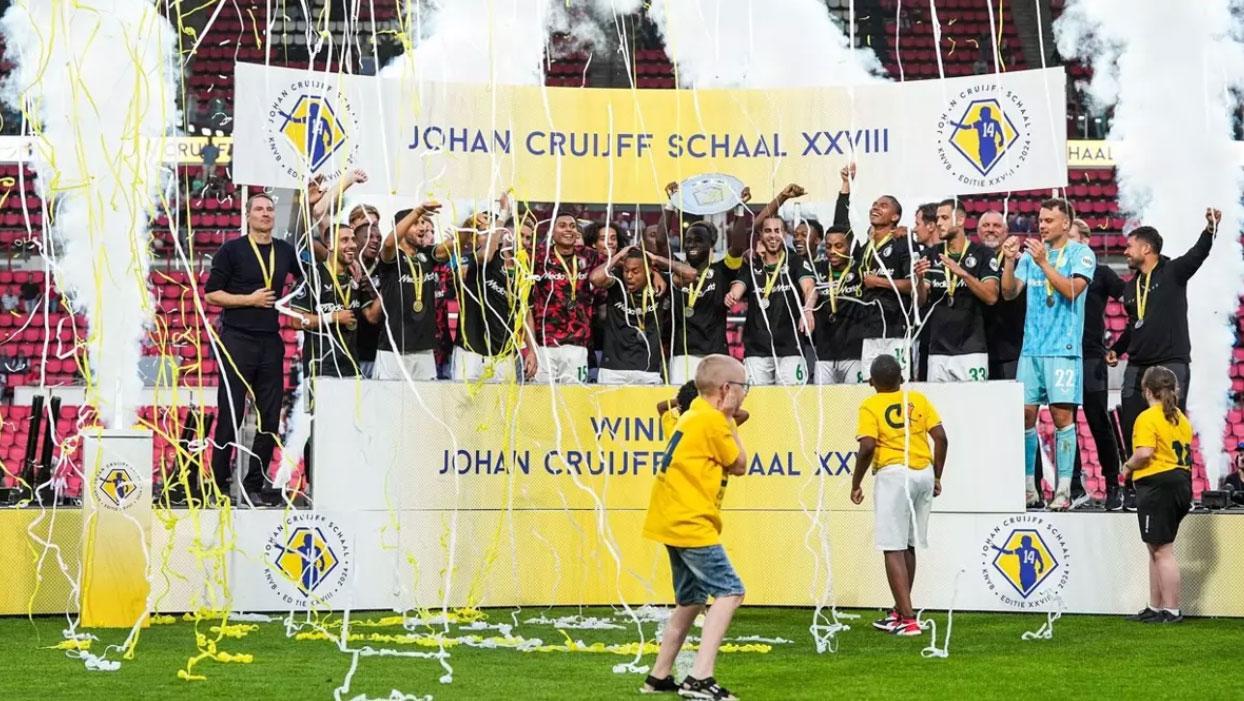 Hollanda Süper Kupası Feyenoord'a gitti