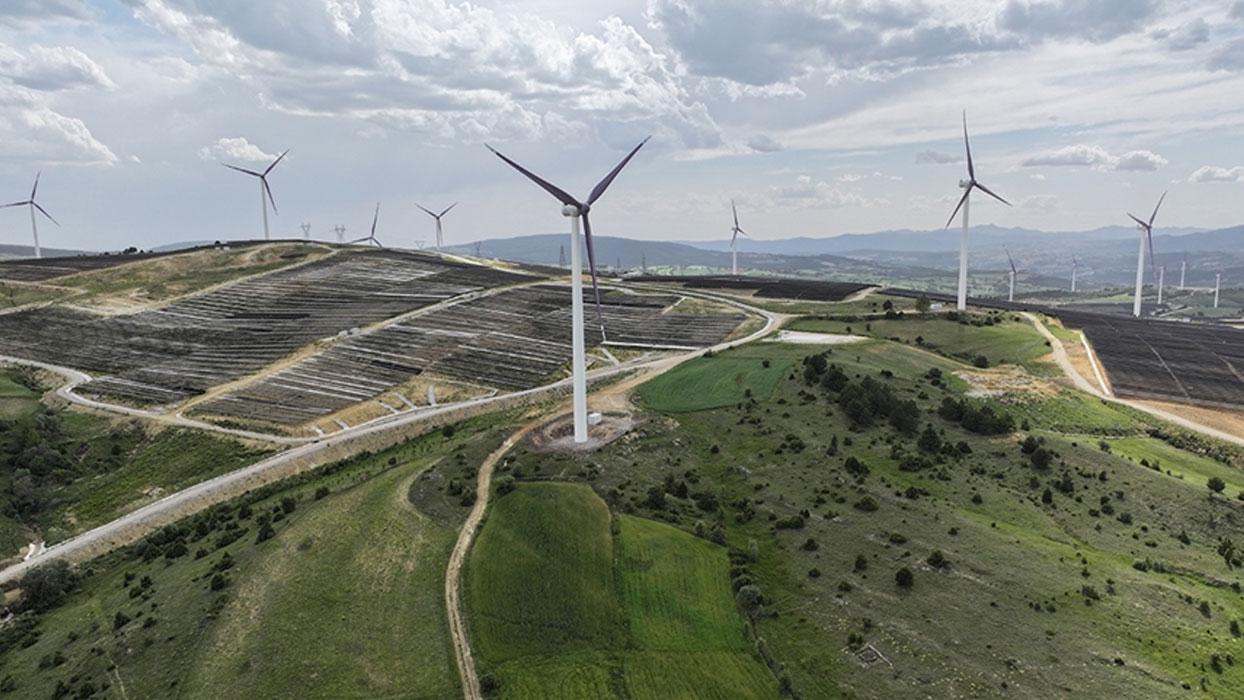 Düşünce kuruluşu Ember: Rüzgar enerjisi Türkiye'de kesintisiz elektrik sağlamada yerli kömürün yerini alabilir