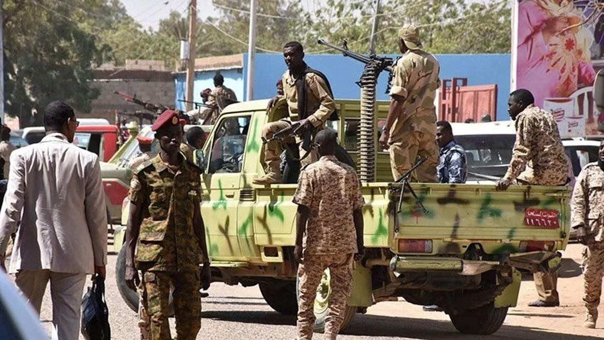 Sierra Leone'de darbe girişimi: ECOWAS bin 200 asker gönderecek