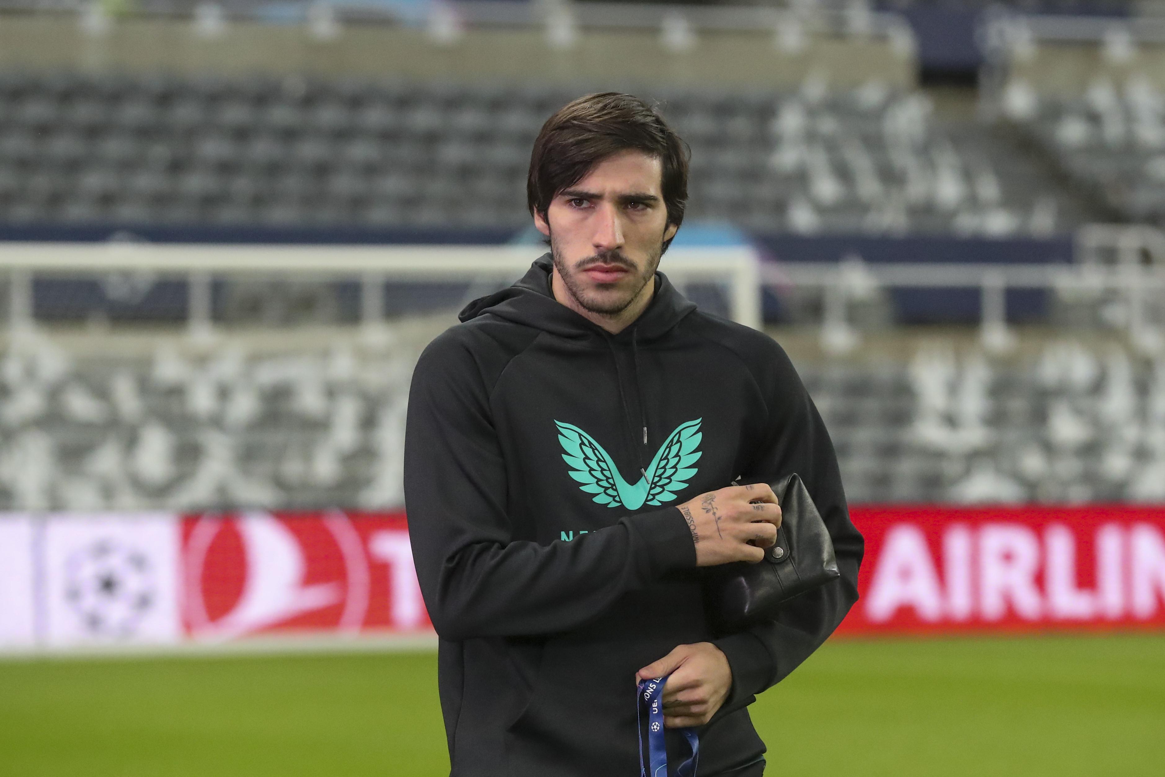 Sandro Tonali, 10 aylık aranın ardından sahalara geri dönüyor