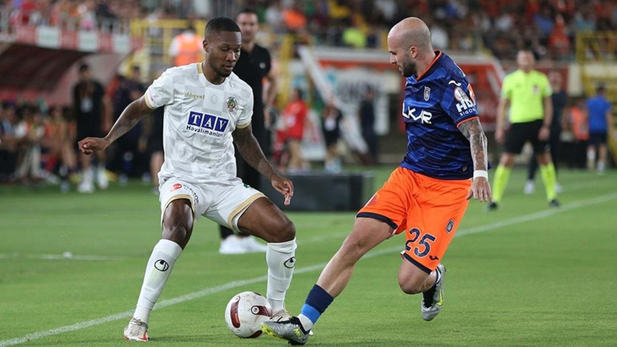 Başakşehir ile Alanyaspor karşı karşıya gelecek