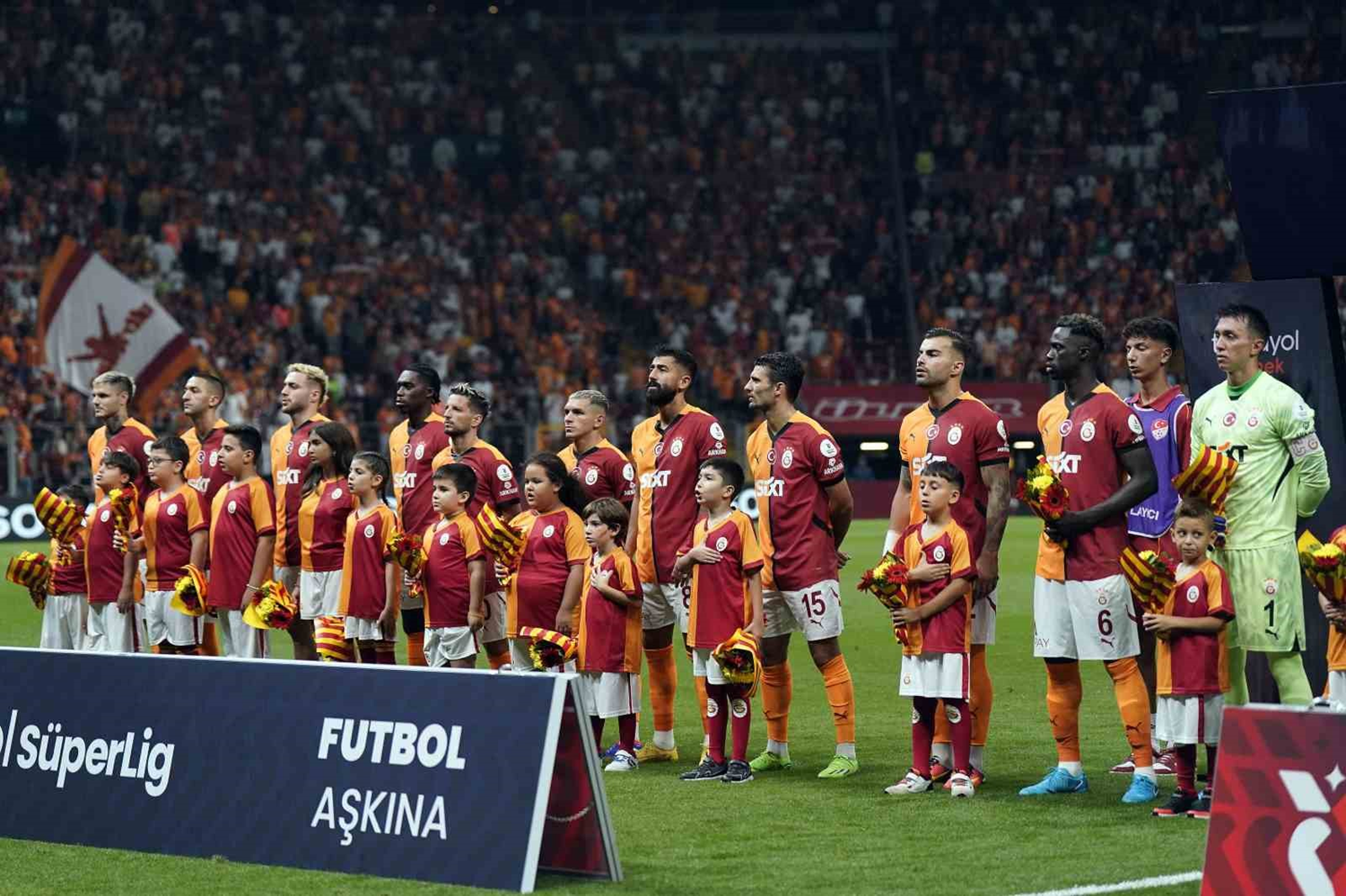 Galatasaray, UEFA Şampiyonlar Ligi'nde Young Boys deplasmanında!