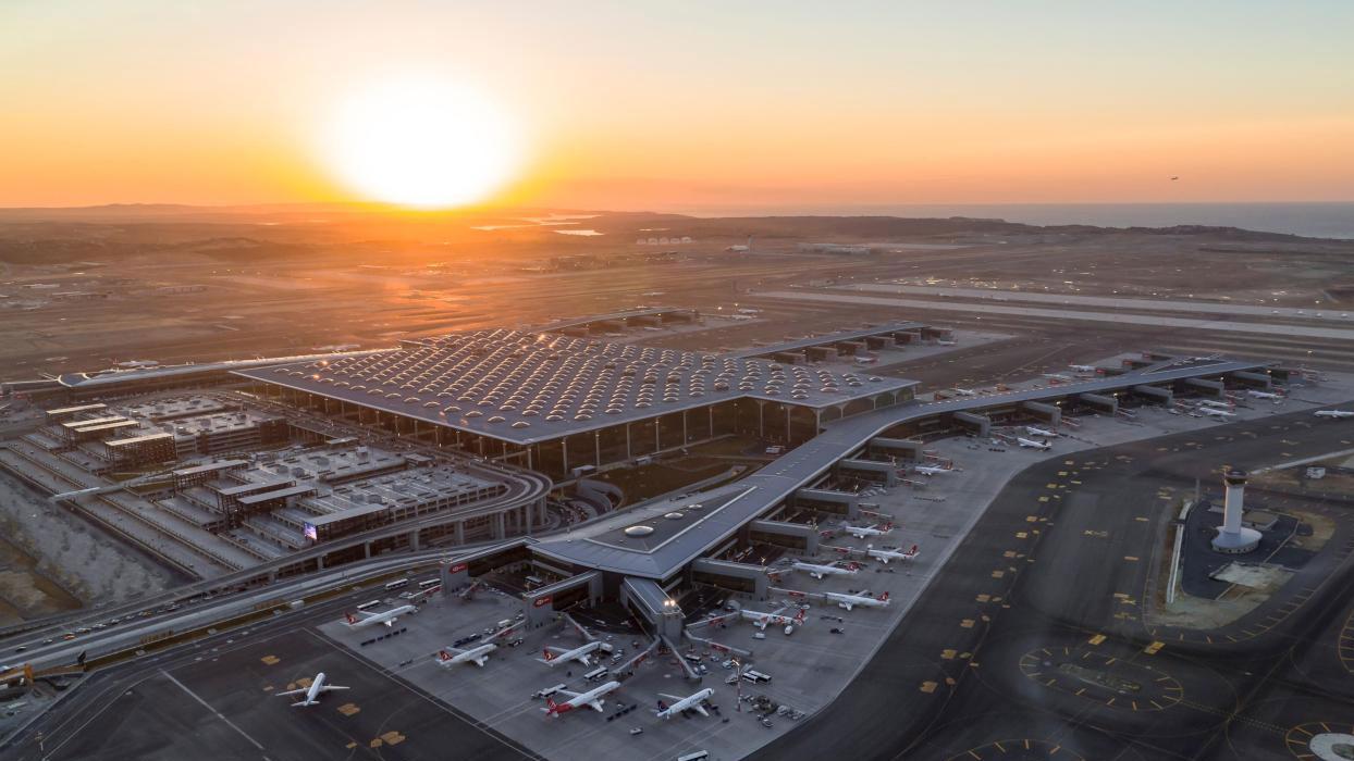 İstanbul Havalimanı 303 milyondan fazla yolcuyu ağırladı