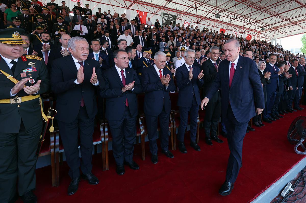 Başkan Erdoğan'ın ada çıkarması dünyaya mesaj oldu: 'Türkiye çekilsin' tartışması geride kaldı