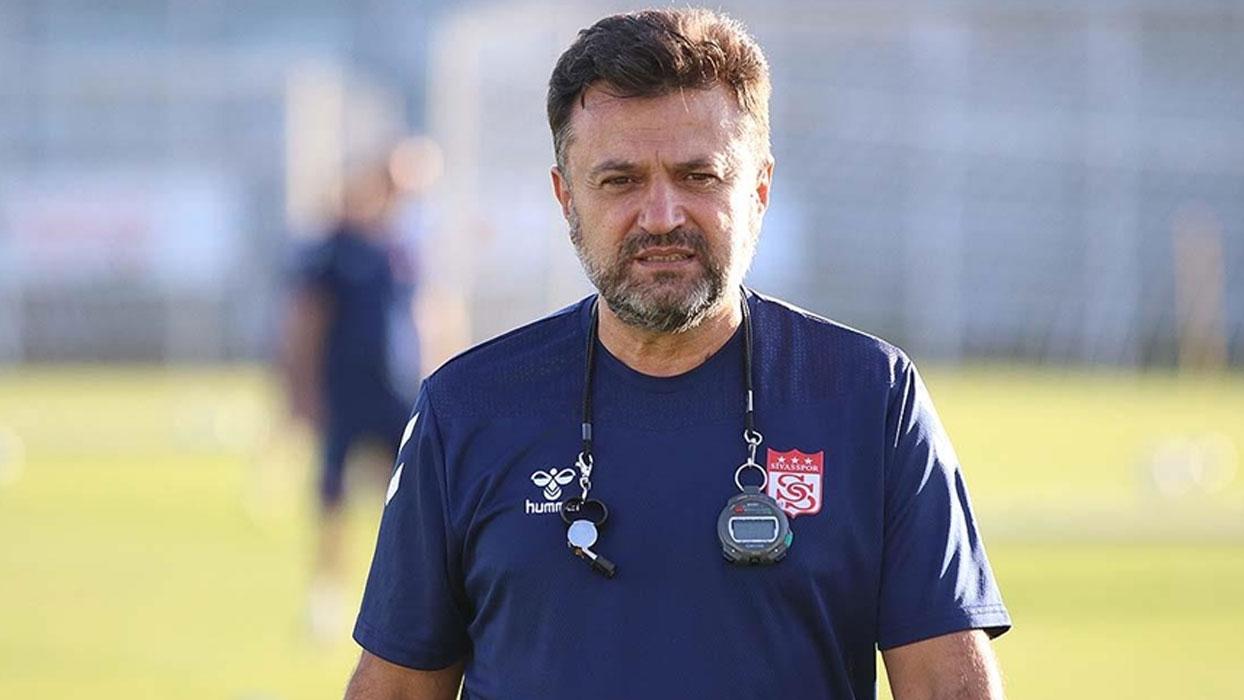 Sivasspor Teknik Direktörü Bülent Uygun, hakem camiasından özür diledi