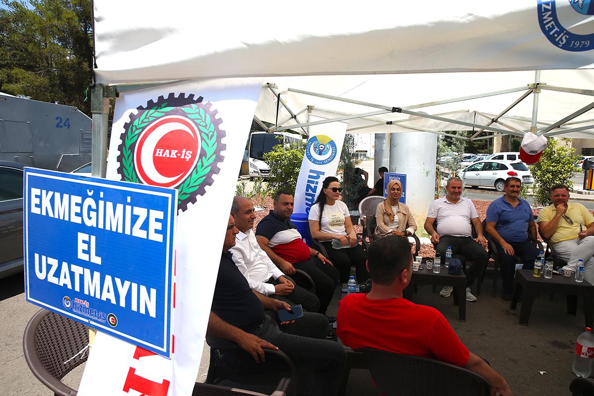 Diyarbakır Büyükşehir Belediyesi'nden büyük ikiyüzlülük! 100 işçiyi attılar, 195 kişi alıyorlar