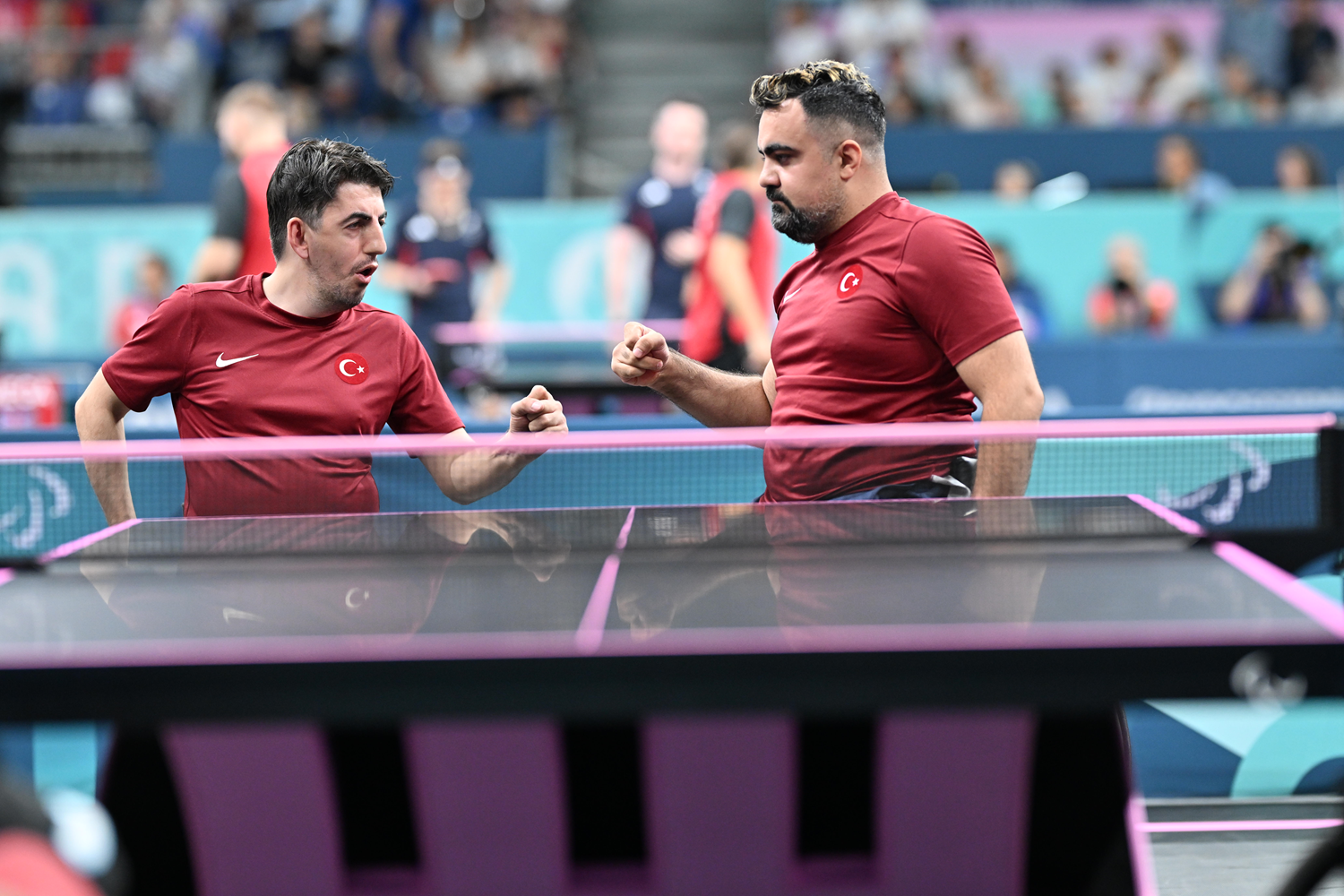 Abdullah Öztürk ve Nesim Turan, Paris'te çeyrek finalde!
