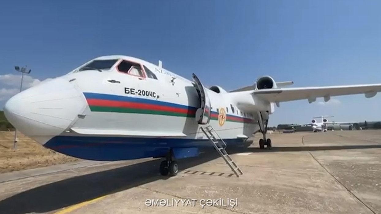 Azerbaycan'dan gönderilen uçak Balıkesir'de yangın söndürme çalışmalarına destek verdi