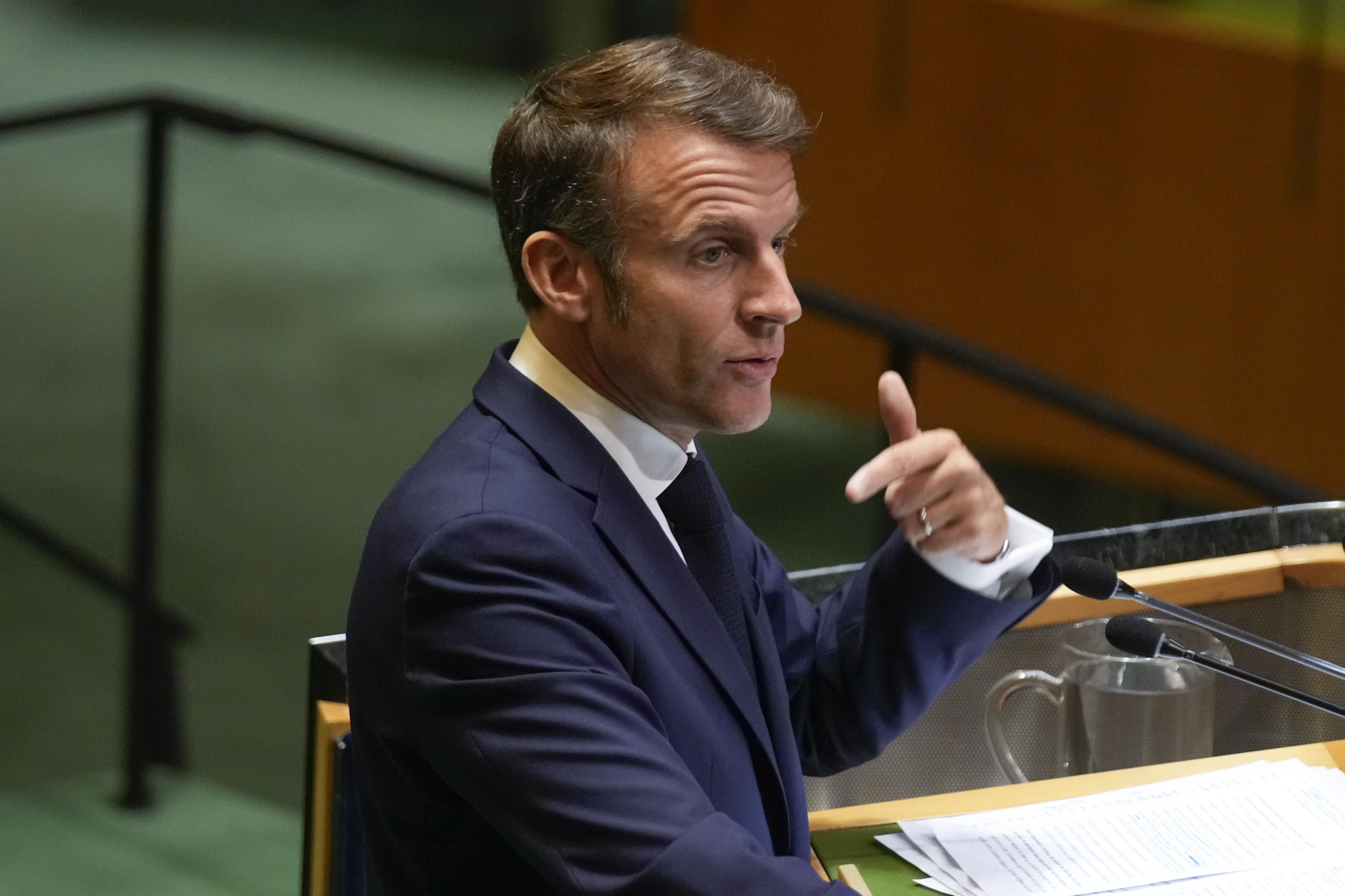 Emmanuel Macron: Fransa, Lübnan'ın yeni bir Gazze olmasına karşı çıkıyor
