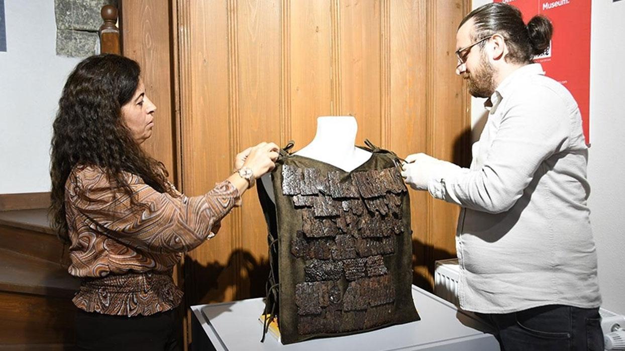 Roma dönemi lejyoner zırhı Gümüşhane Kent Müzesi'nde sergilenmeye başlandı