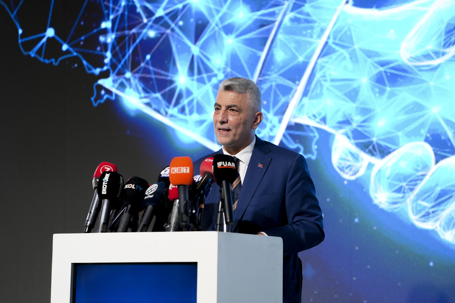 Bakan Bolat'tan İsrail'e ihracatın devam ettiği iddialarına cevap