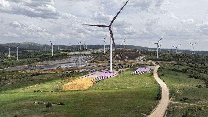 Yenilenebilir enerjinin elektrik kurulu gücündeki oranı yüzde 59'a ulaştı