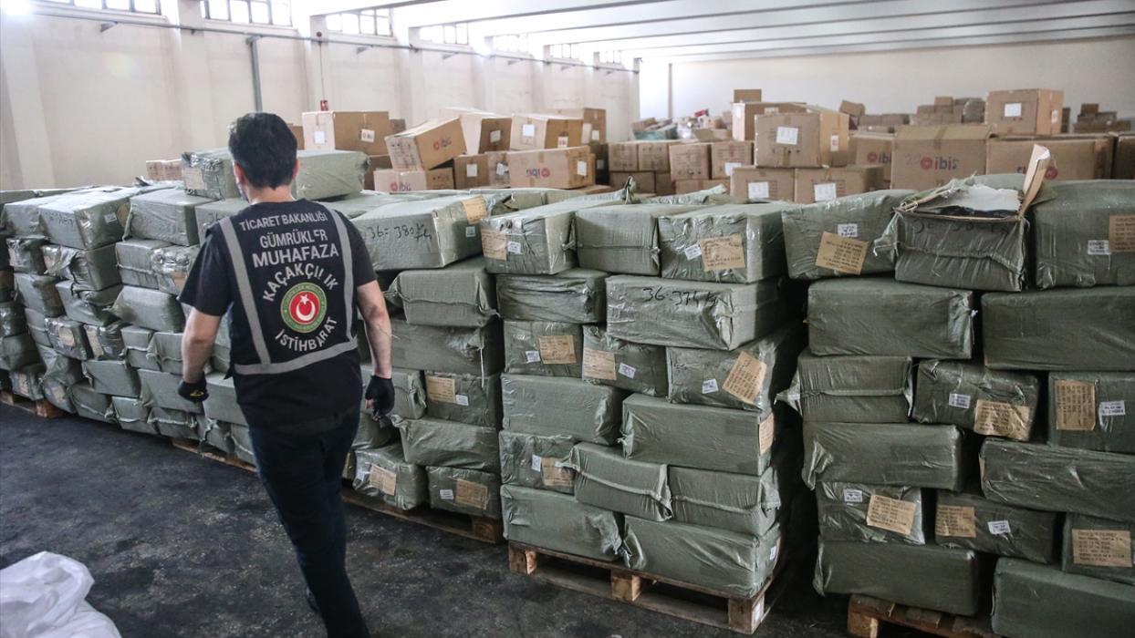 Gümrüklerde kaçakçılığa geçit yok: 32,6 milyar liralık kaçakçılık önlendi