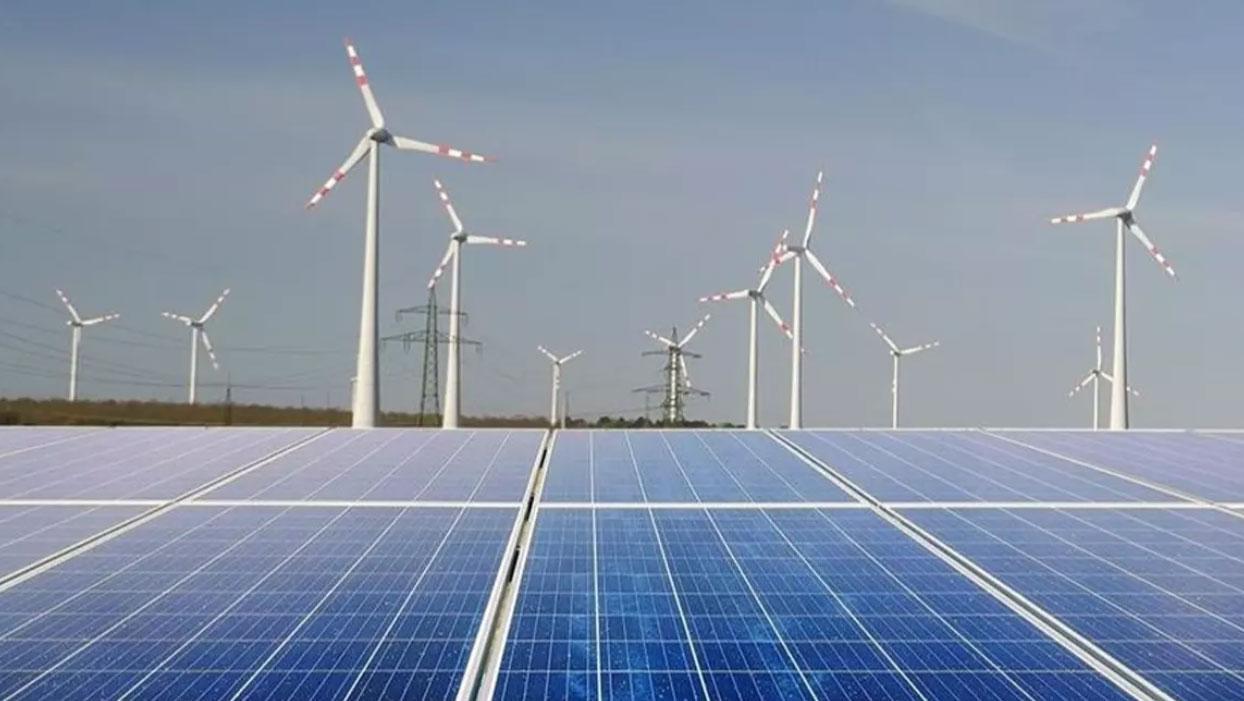 2028'de yerli kaynaklarla elektrik üretimini yüzde 63'e çıkarmayı hedefliyor