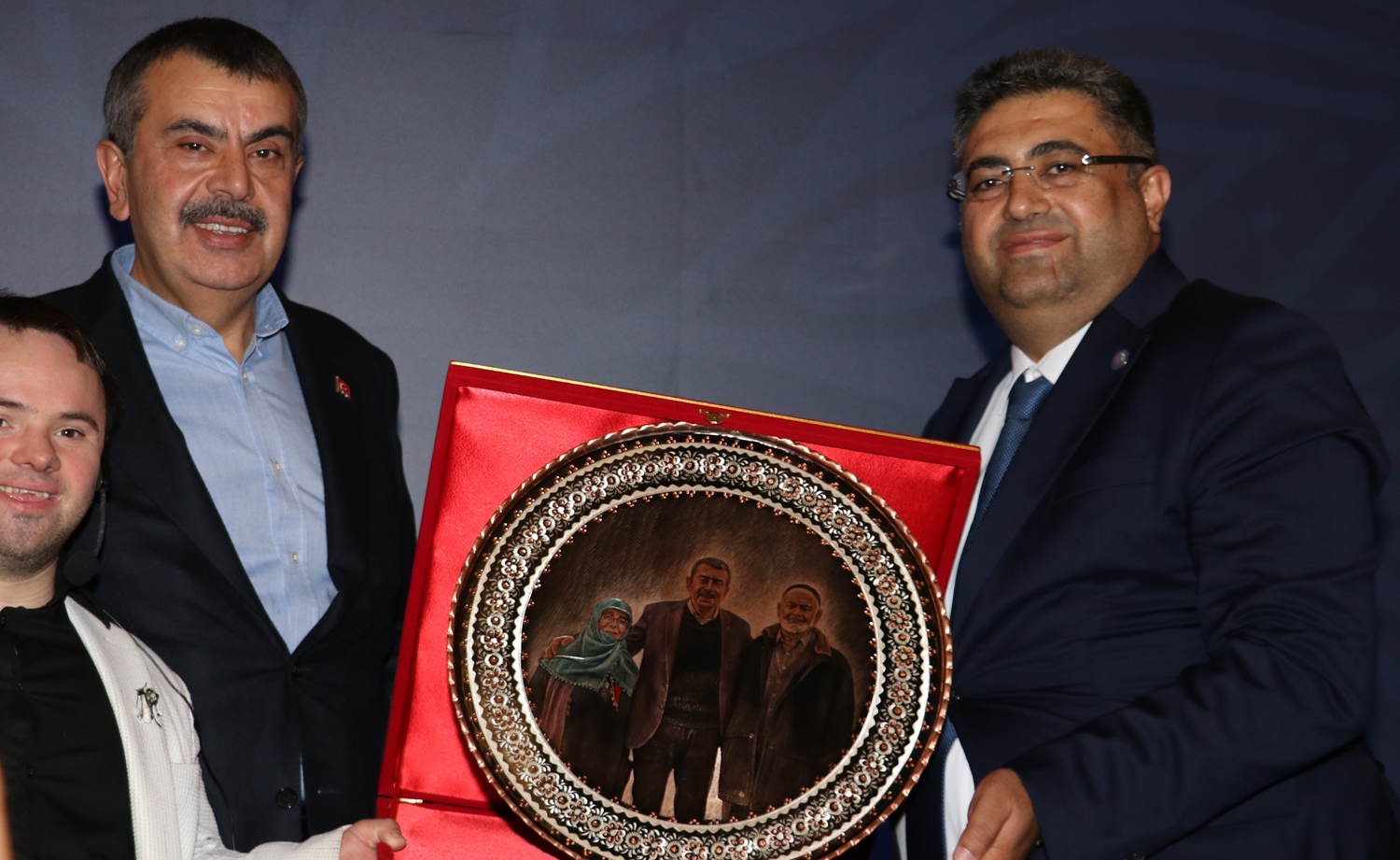 Milli Eğitim Bakanı Tekin: Özel eğitim kurumlarında biyometrik kimlik doğrulama sistemi geliyor