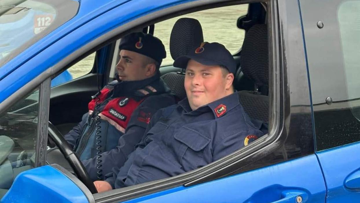 Down sendromlu Mevlüt'ün askerlik hayali gerçek oldu