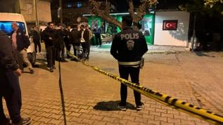 İzmir'de polislere silahlı saldırı: 2'si ağır 3 yaralı