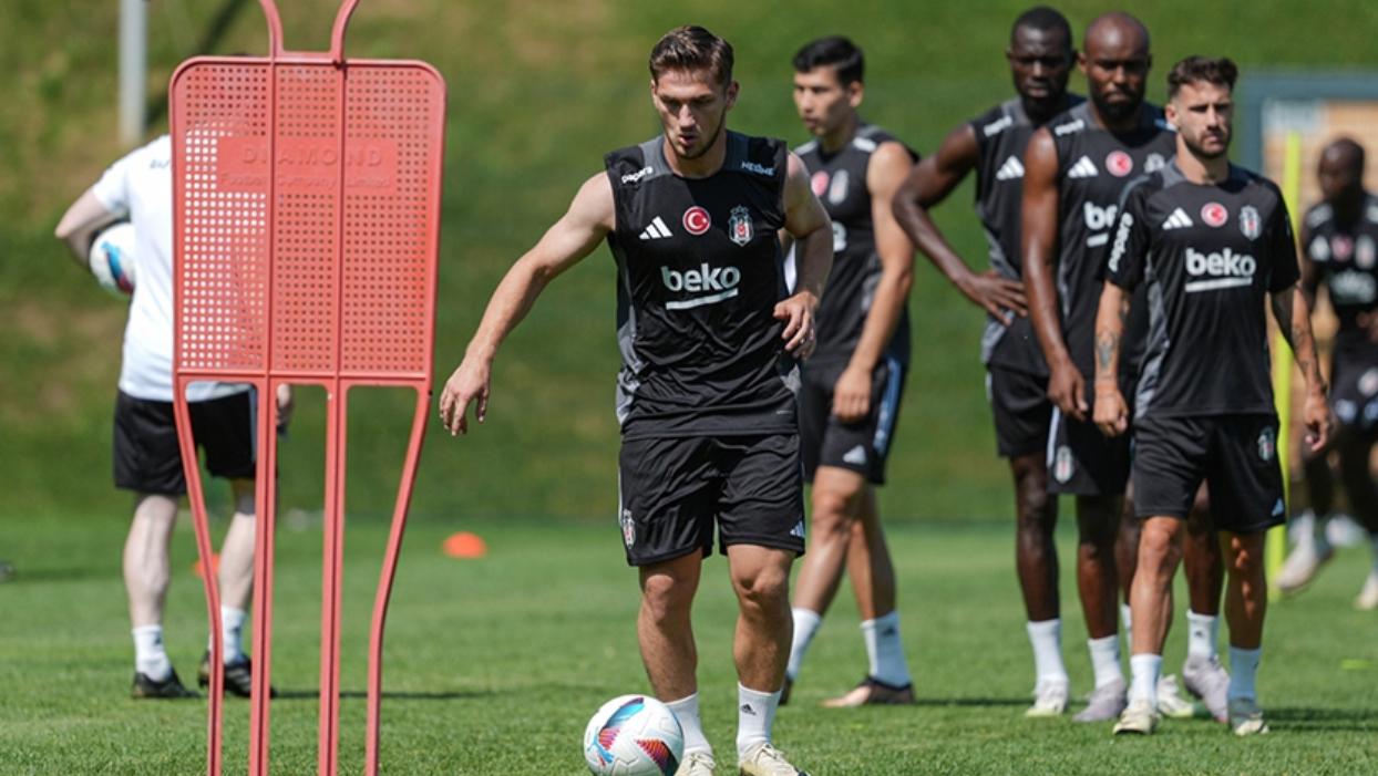 Beşiktaş, Göztepe maçı için hazırlıklarını sürdürüyor