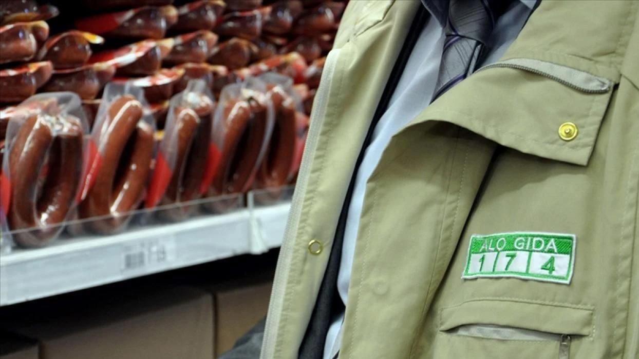 Taklit-tağşiş listesi güncellendi! Sucuk diye bakın ne yedirmişler?