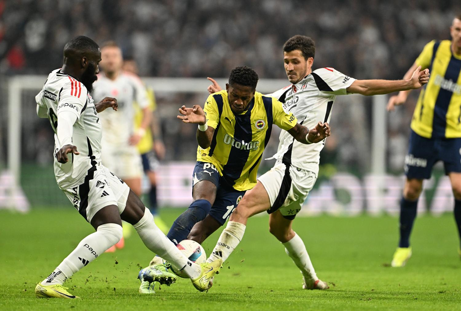 Beşiktaş ve Fenerbahçe maçında ilk yarıda gol yok