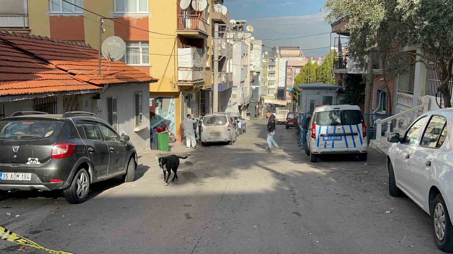 İzmir'de şoke eden olay! Sevgilisinin cansız bedeniyle karakola teslim oldu