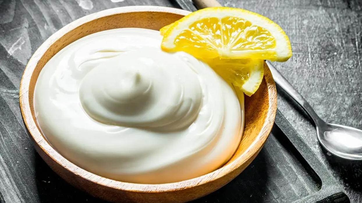 Yüzyılın keşfi yoğurt ve limon kürü! Faydalarını duyan tüketmeden geçemiyor