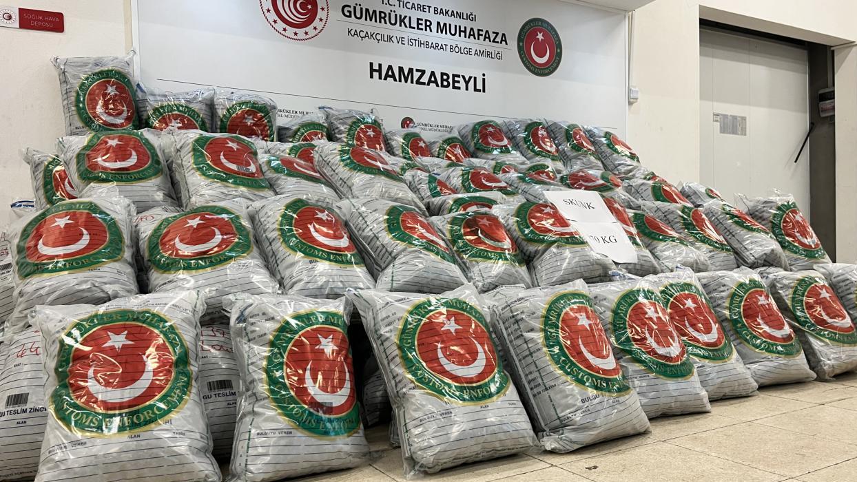 Hamzabeyli Sınır Kapısında 870 Kilogram Skunk Ele Geçirildi, 2 Şüpheli Tutuklandı