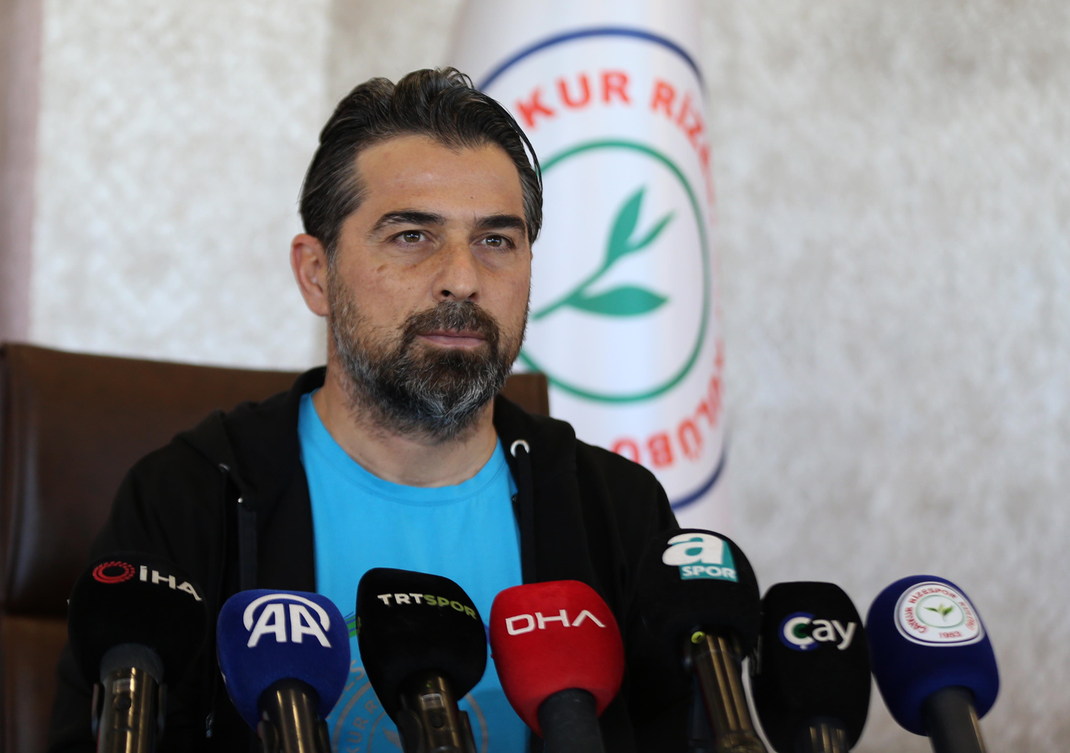 Çaykur Rizespor Teknik Direktörü İlhan Palut, Fenerbahçe mağlubiyeti sonrası açıklamalarda bulundu