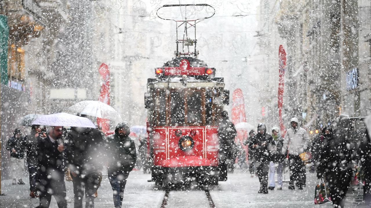 Birçok ilde kurslarda hafta sonu eğitimine ara verildi