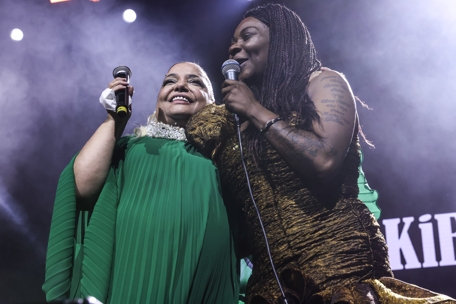 Buika ve Kibariye İstanbul'da buluştu!