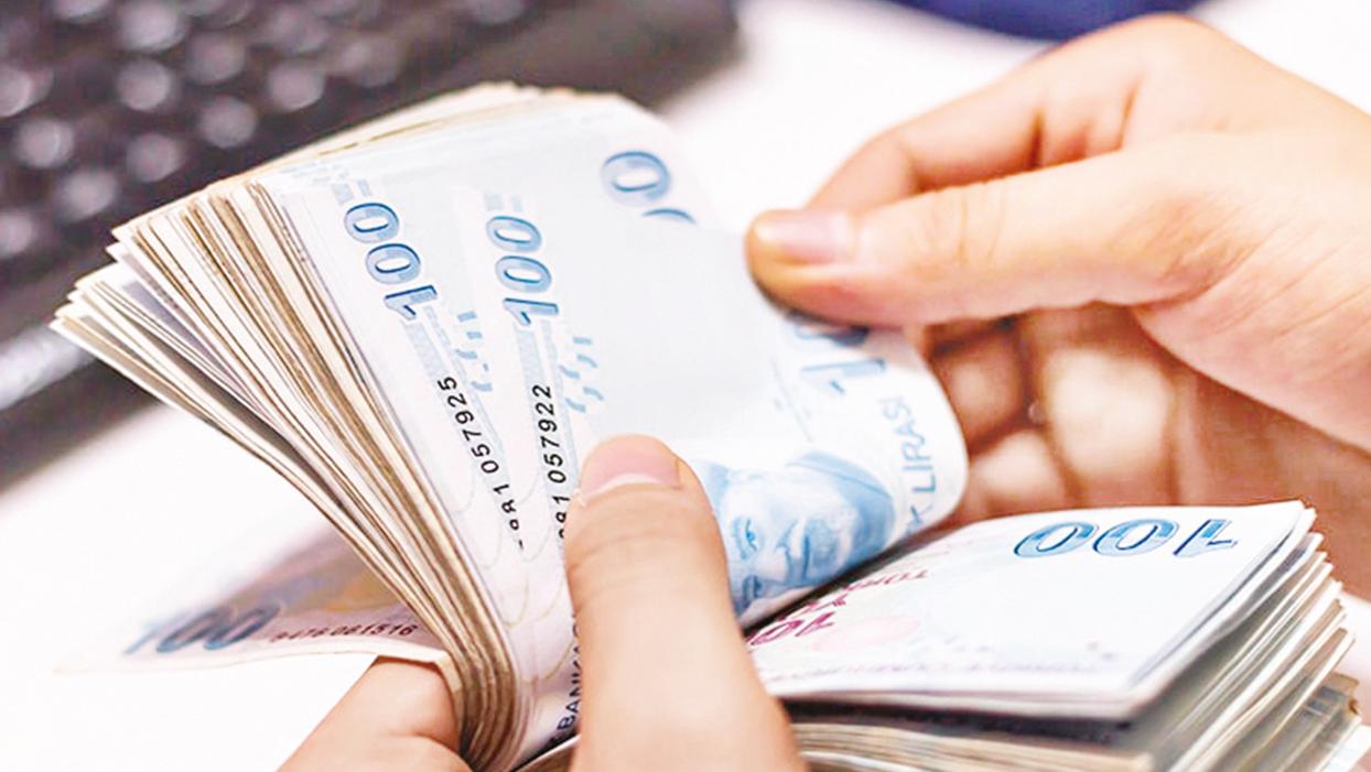 Evlenecek gençler için 150 bin TL faizsiz kredi projesine İstanbul'da yoğun ilgi
