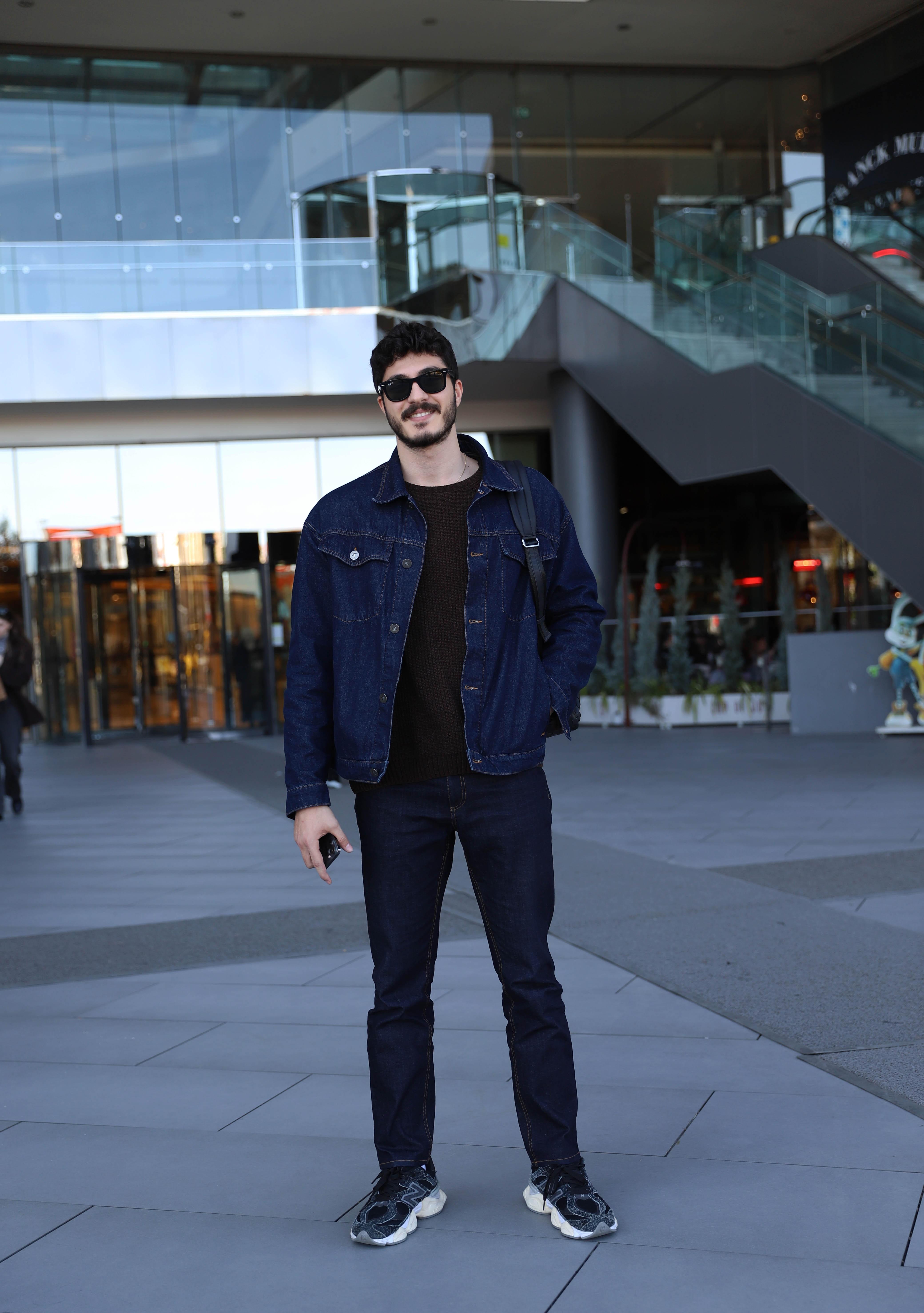 Enes Koçak'tan set arası alışveriş molası!