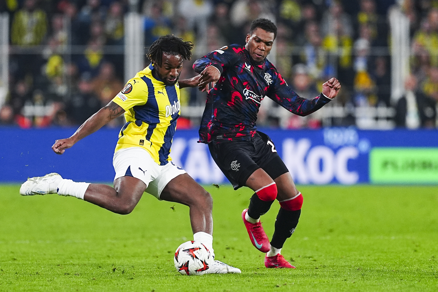 Allan Saint-Maximin'den olay paylaşım! Beni yıkmak için bundan daha fazlası gerekecek