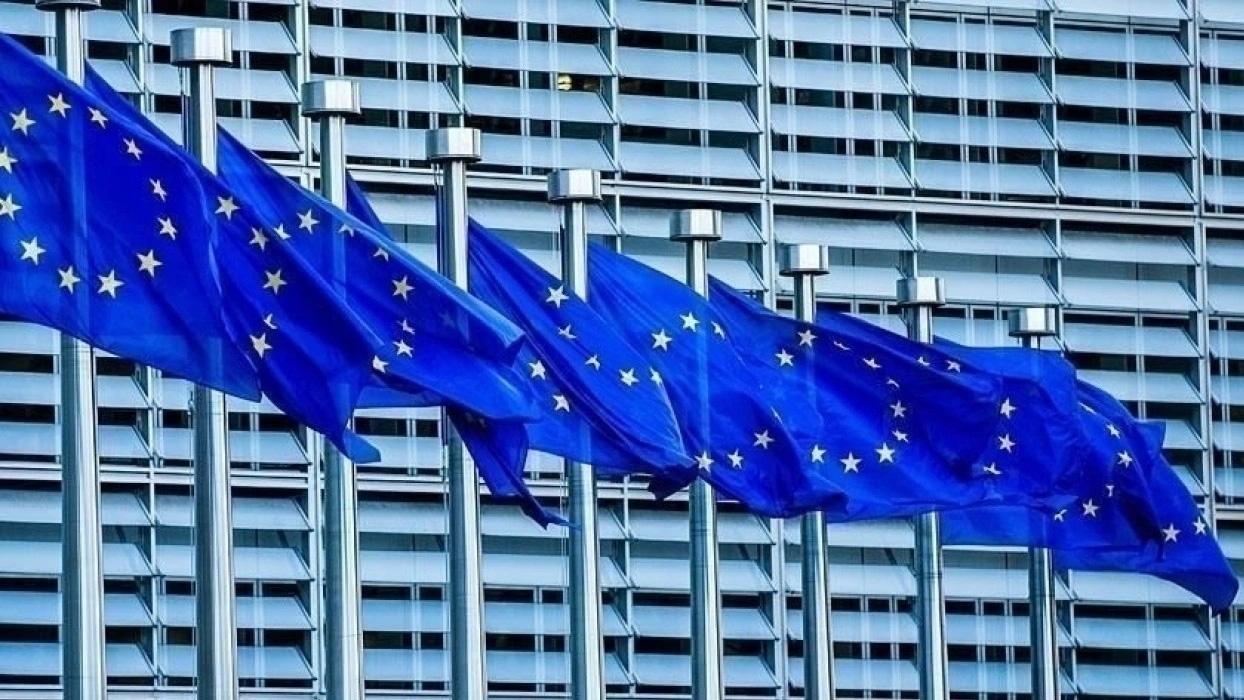AB liderleri Brüksel'de, rekabetçiliği artırma, Ukrayna'ya destek ve ABD ilişkilerini ele alacak