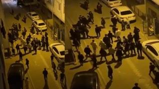 İstanbul Esenyurt'ta bir grup genç ellerinde sopalarla mahalle bastılar