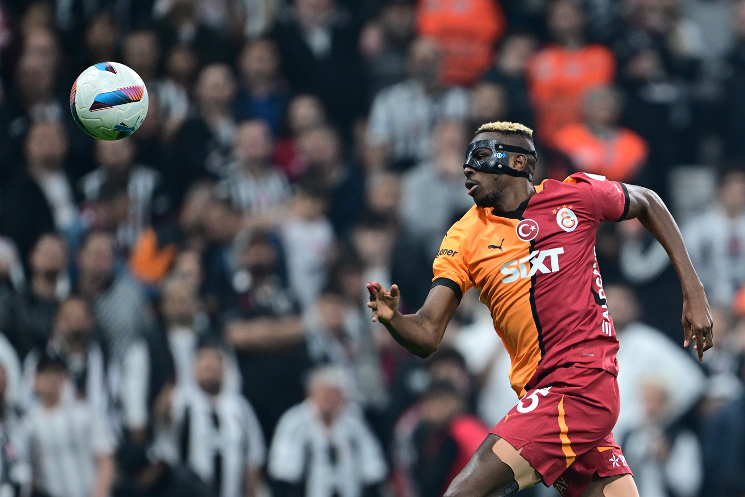 Galatasaray, Victor Osimhen'in bonservisi için harekete geçti!