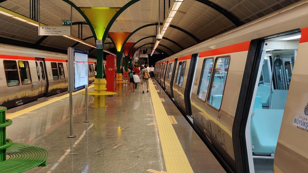 İstanbul'da arızalanan metro ve teleferik hattında seferler normale döndü