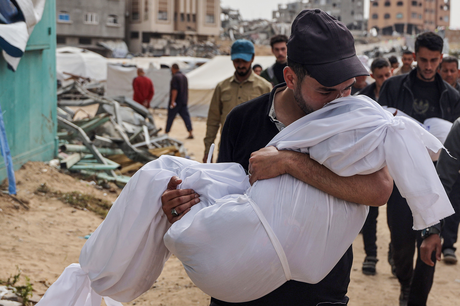 Katil İsrail'in Gazze'ye yönelik saldırıları: Can kaybı 51 bin 266'ya ulaştı