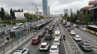 İstanbul'da akşam trafiği: Yoğunluk yüzde 80'e ulaştı