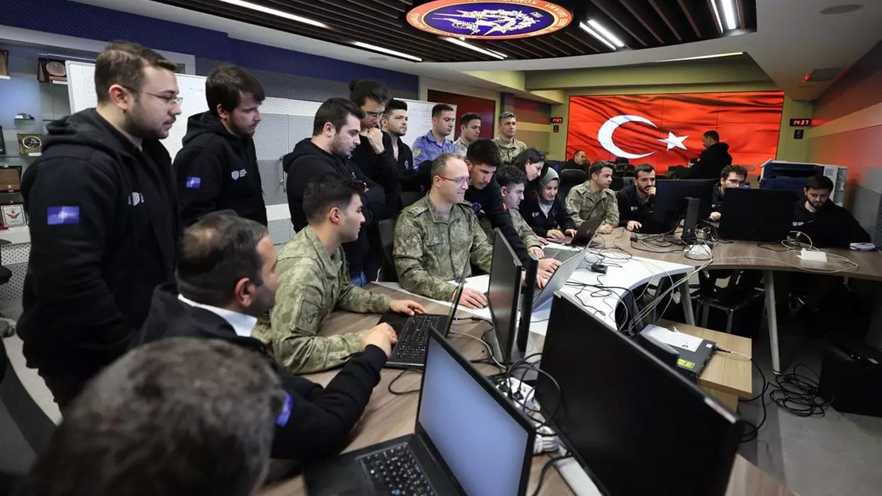NATO tatbikatına Türkiye damgası! Jandarma'dan bir ilk