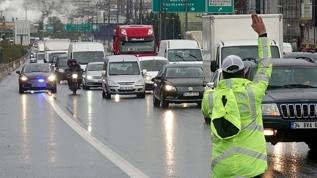 2025 yılının ilk 4 ayında denetimlerde 37 bin 56 araca/sürücüye işlem yapıldı