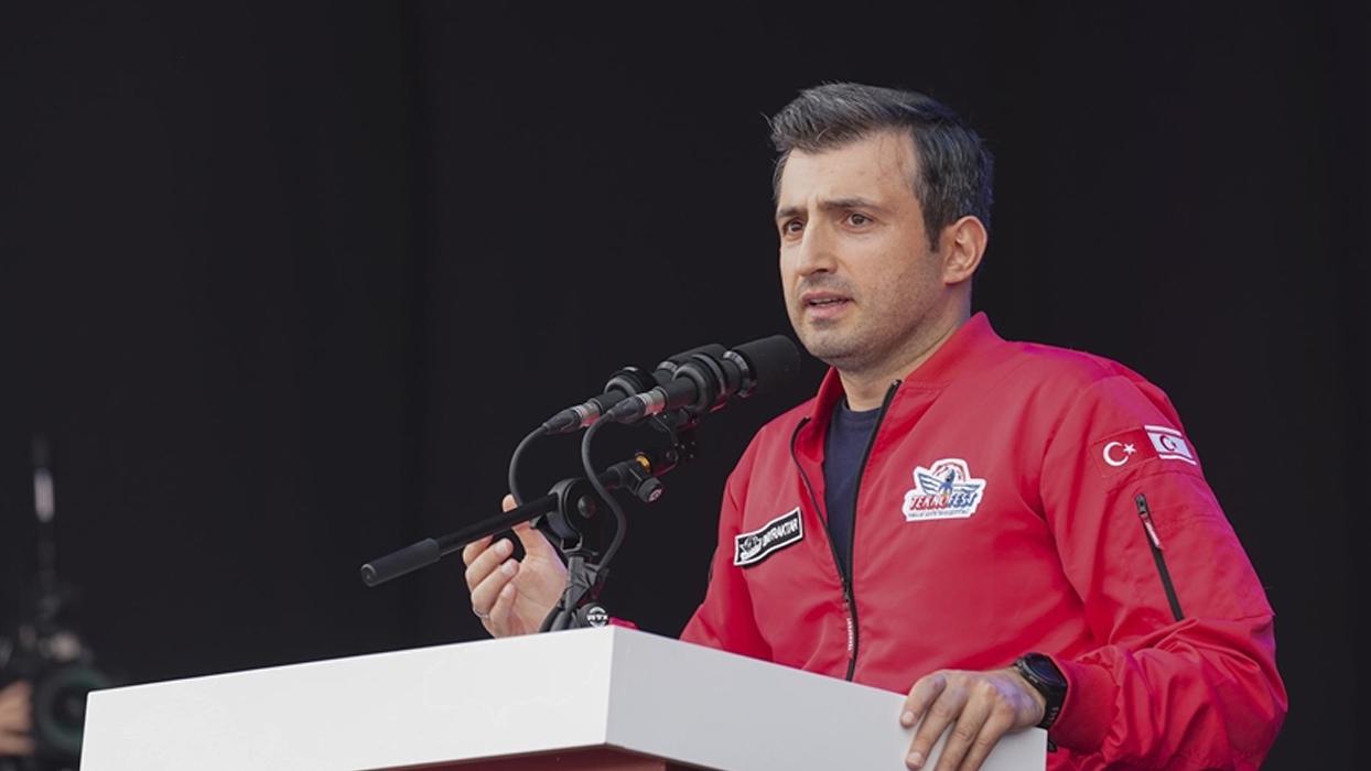 Selçuk Bayraktar: TEKNOFEST, bir milletin uyanış hikayesidir