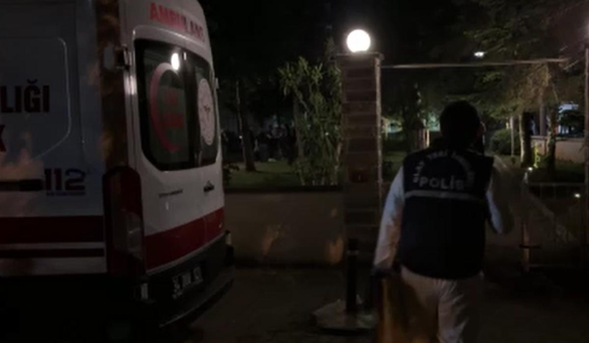 Kadıköy'de yangın paniği: 1 kişi yanarak can verdi