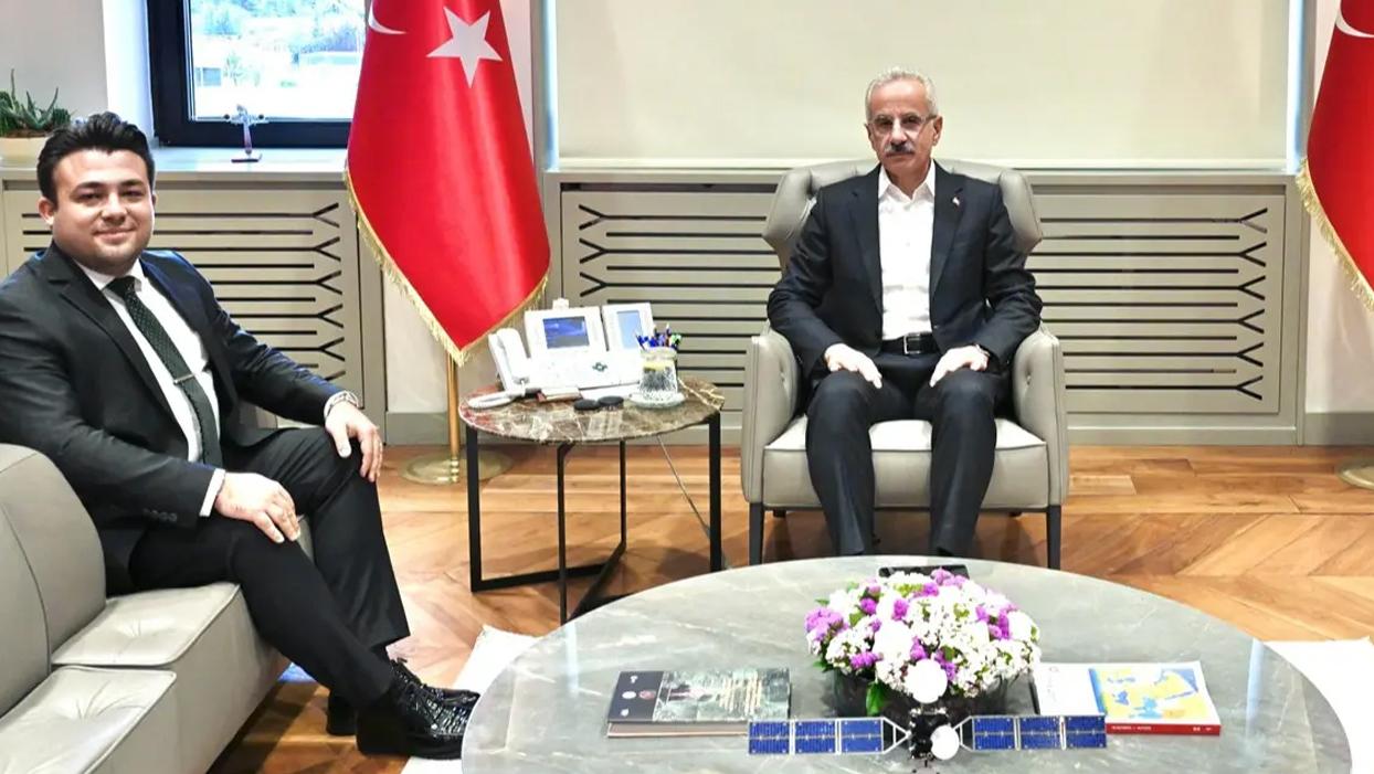 Bakan Uraloğlu, TikTok Türkiye yetkilisi Kafadar'ı kabul etti