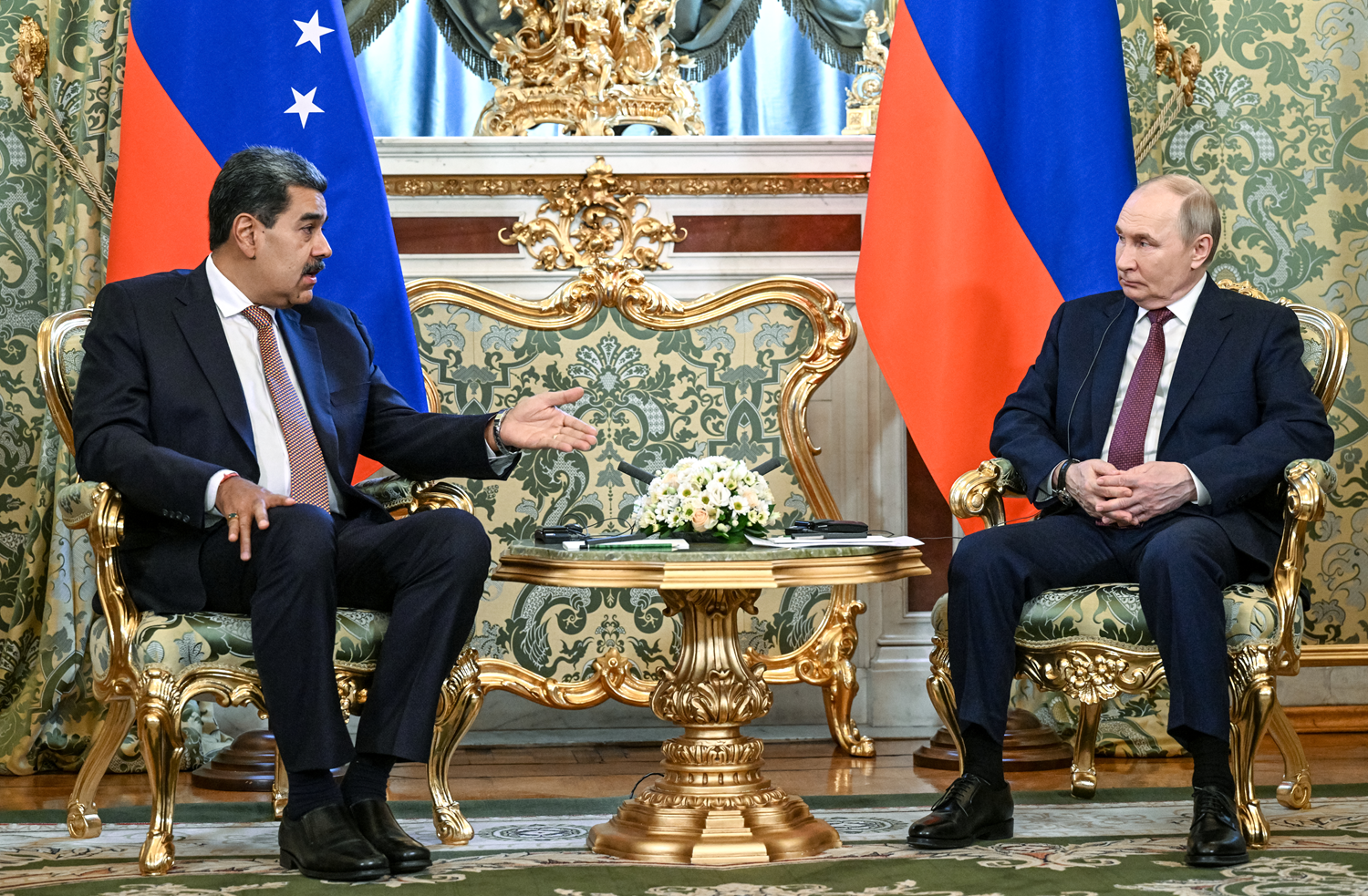 Putin ve Maduro'dan stratejik işbirliği mesajı