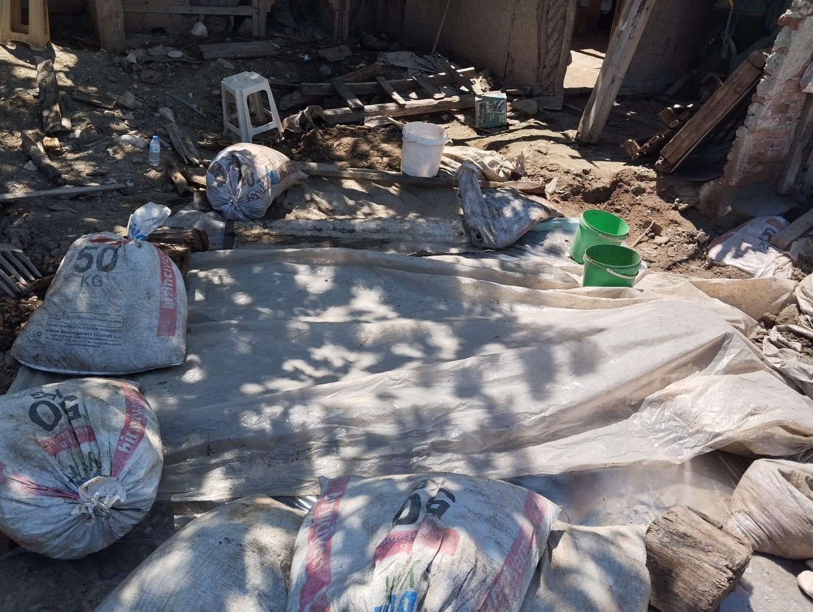 Zile'de Roma dönemine ait mozaiği izinsiz kazarak buldular, 2 kişi tutuklandı