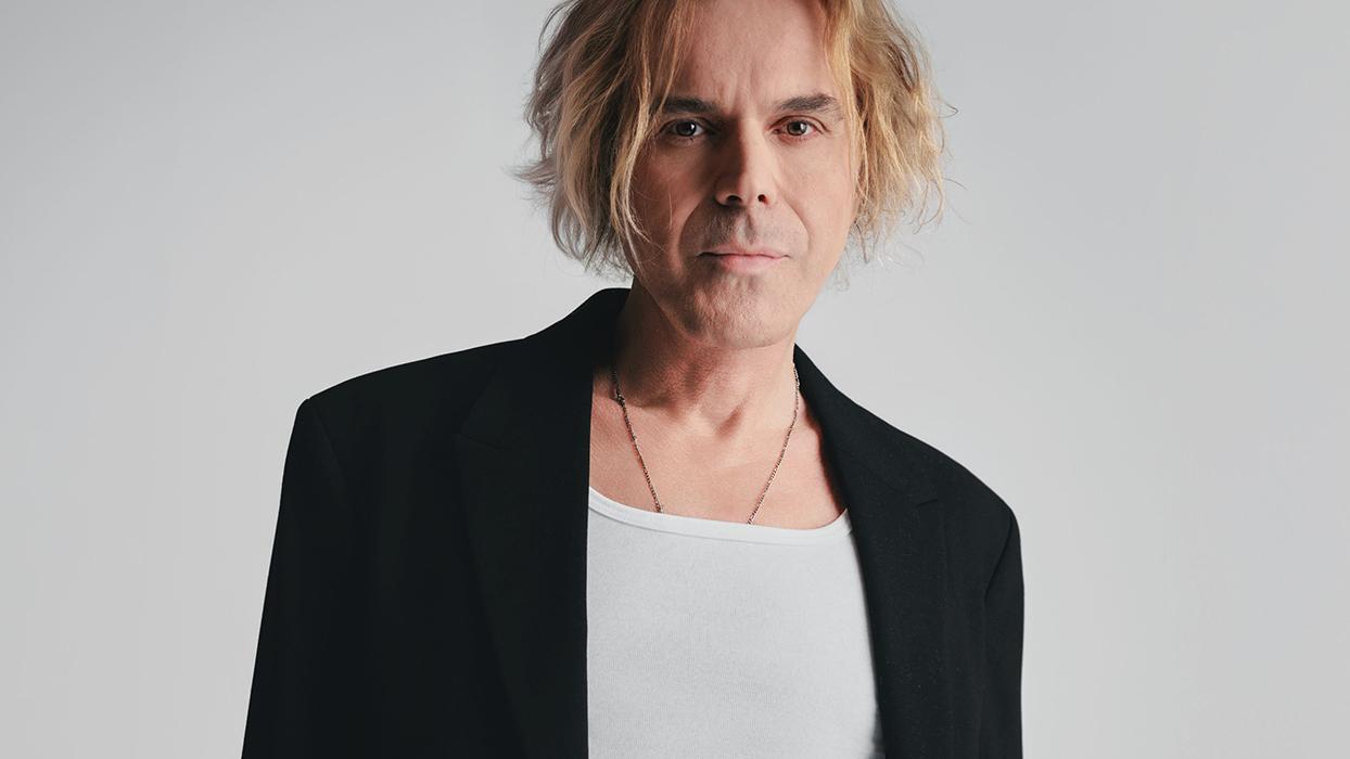 Soner Arıca'dan müzik yolculuğu... “Misafir Şarkılar” turnesi başlıyor