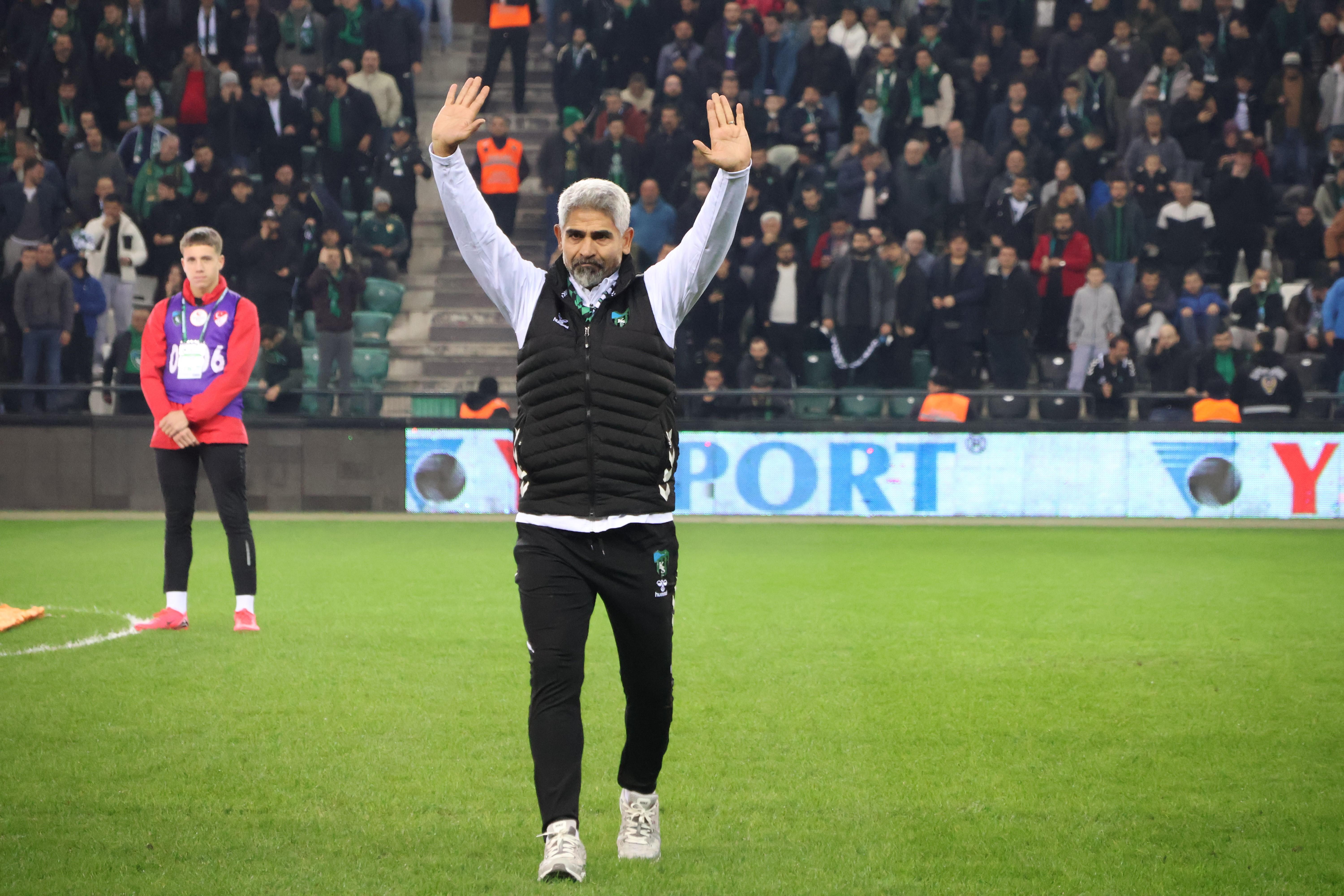 İsmet Taşdemir, Kocaelispor'u Süper Lig'e taşıdı!