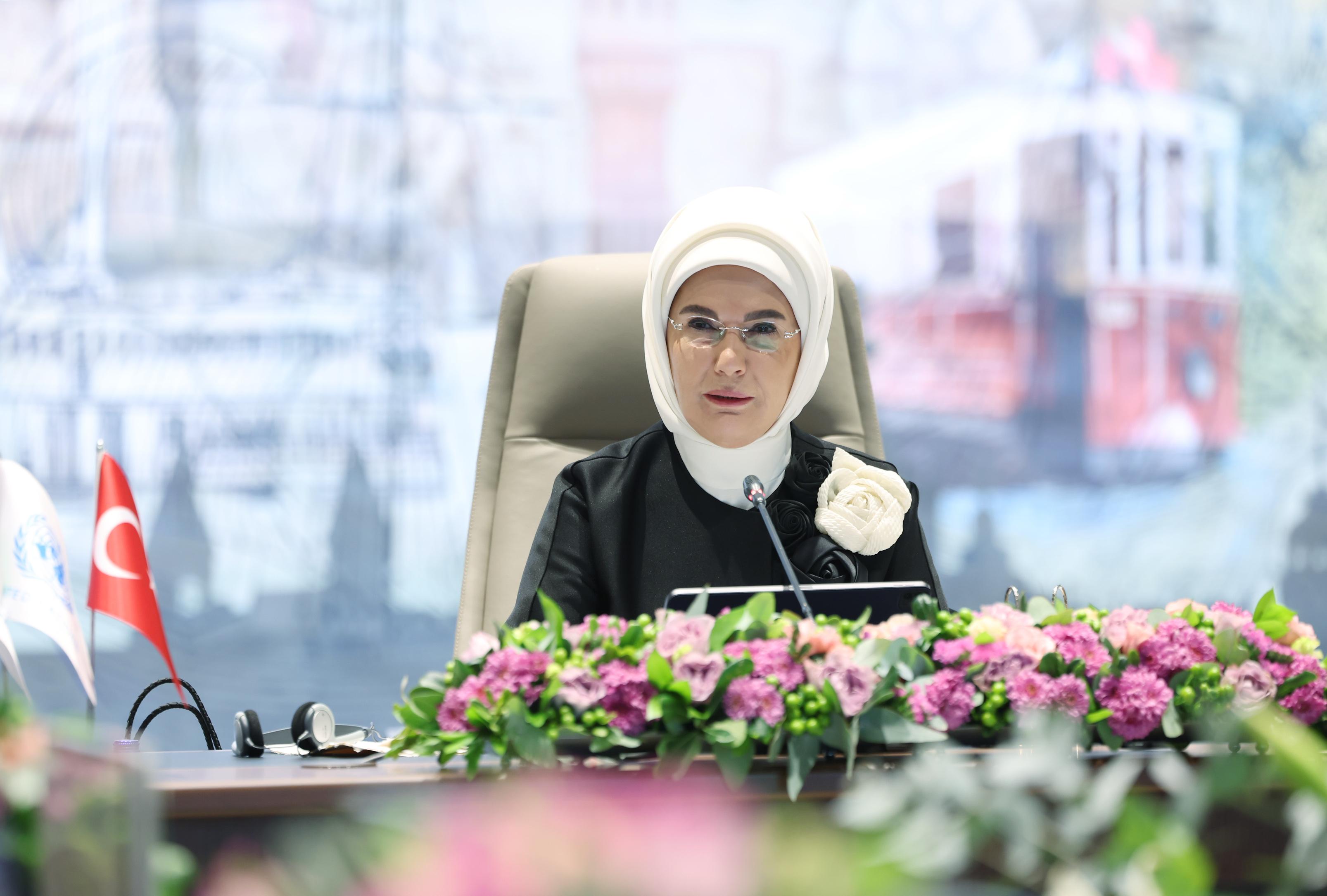 Emine Erdoğan: Sıfır Atık Enstitüsü Türkiye ve Dünya için hayırlı olsun