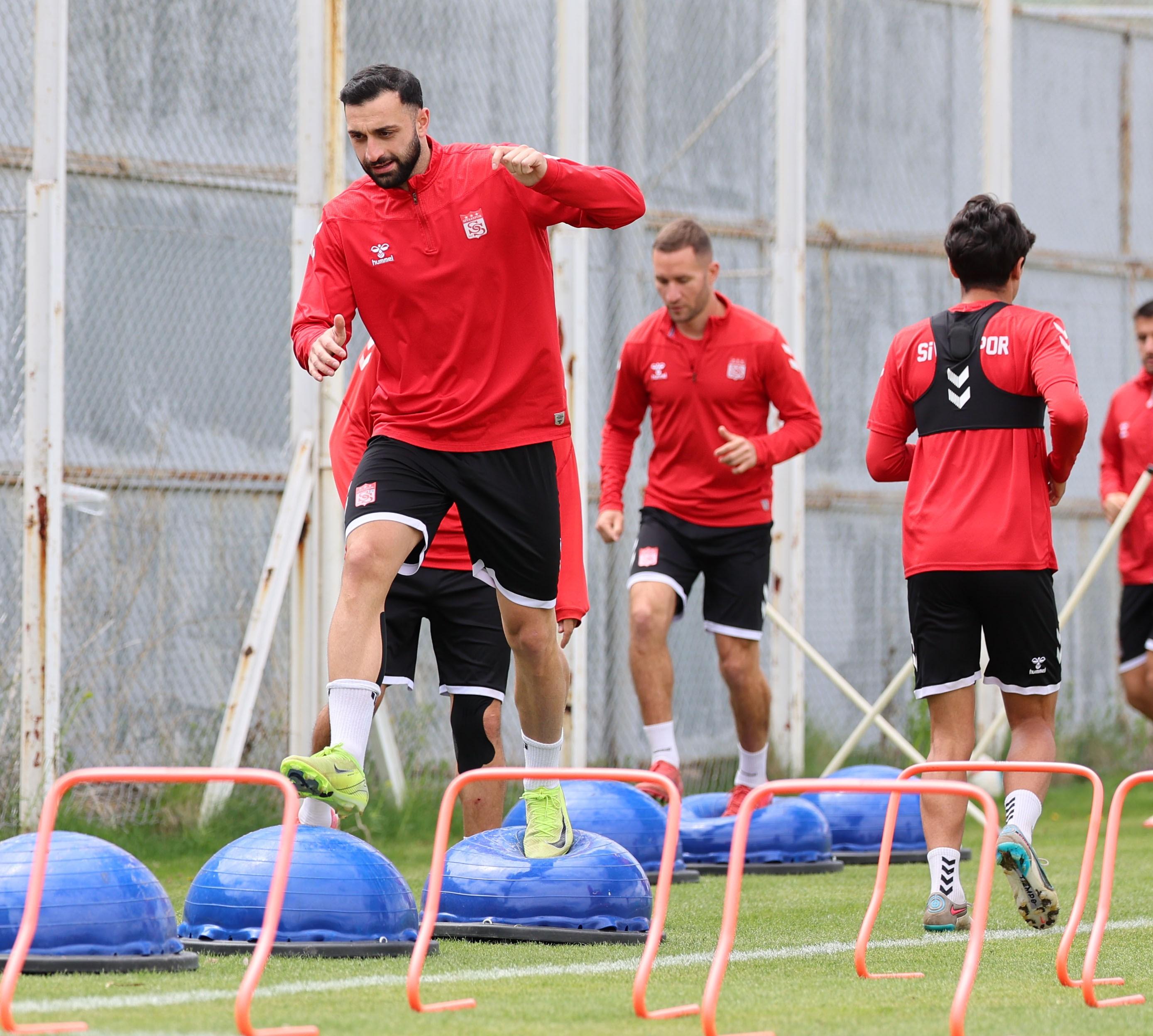 Sivasspor, Samsunspor maçı için hazırlıklarını sürdürüyor